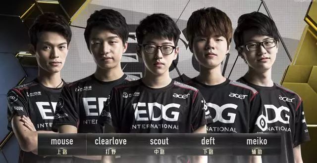 他不仅是那 他不仅是那