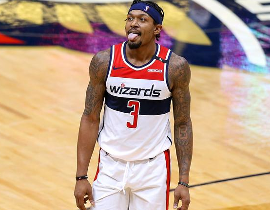 期待他在新 期待他在新