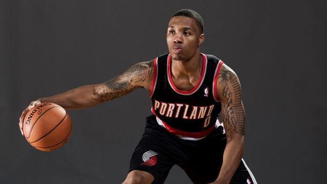 双方都陷入 双方都陷入