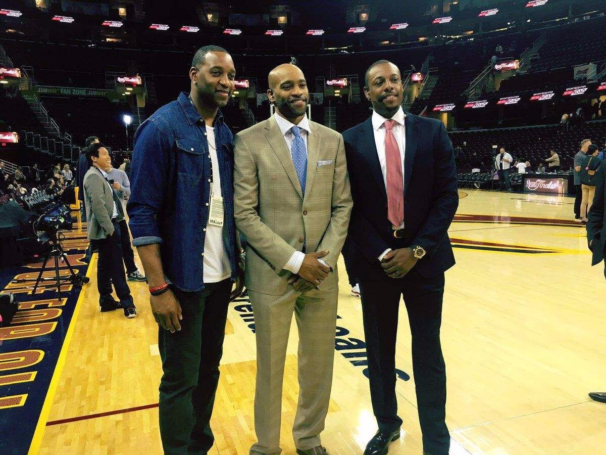 父亲不再只 父亲不再只